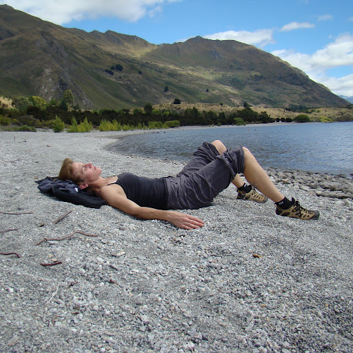 Elizabeth Berl Photo 1