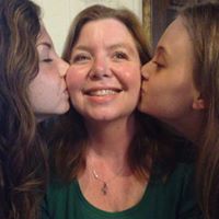 Jennifer Sawyer Photo 38