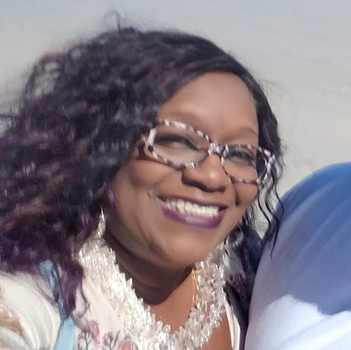 Stephanie Rodgers Photo 17