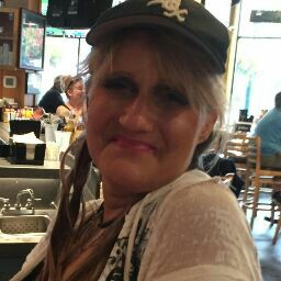 Diane Meyer Photo 38
