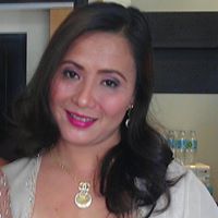 Catherine Moreno Photo 13