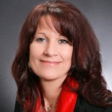 Dana Edwards Photo 30