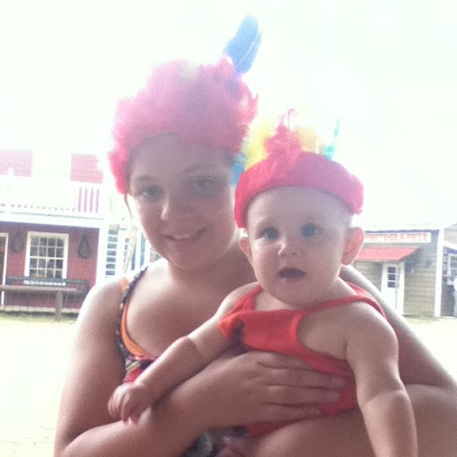 Michelle Albanese Photo 15