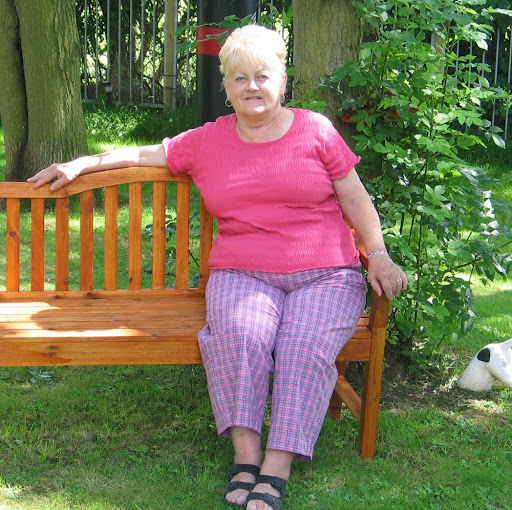 Patricia Mellor Photo 13