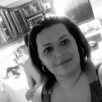 Stephanie Cisneros Photo 22