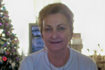 Carol Carter Photo 8