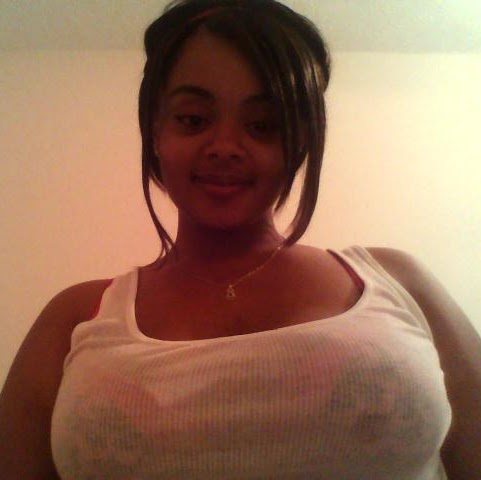 Shana Robinson Photo 22