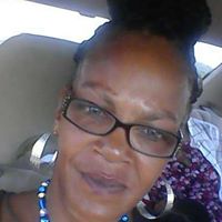 Elizabeth Webb Photo 47