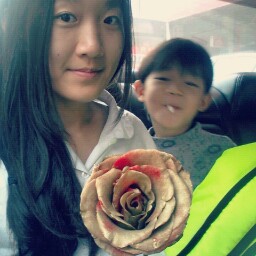 Xiaoqing Li Photo 21