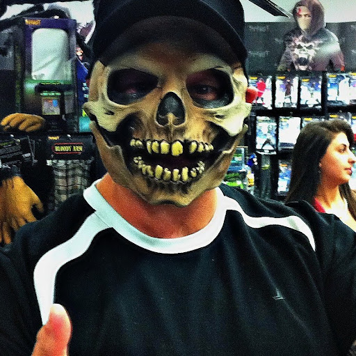 Gregory Blake Photo 30