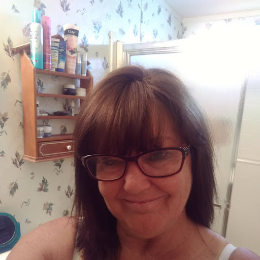 Julie Wilde Photo 11