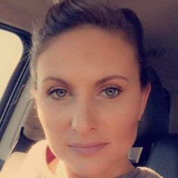 April Sanders Photo 18
