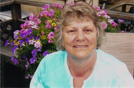 Linda Richards Photo 37