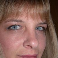 Michelle Moretti Photo 8