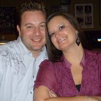 Brooke Holmes Photo 20