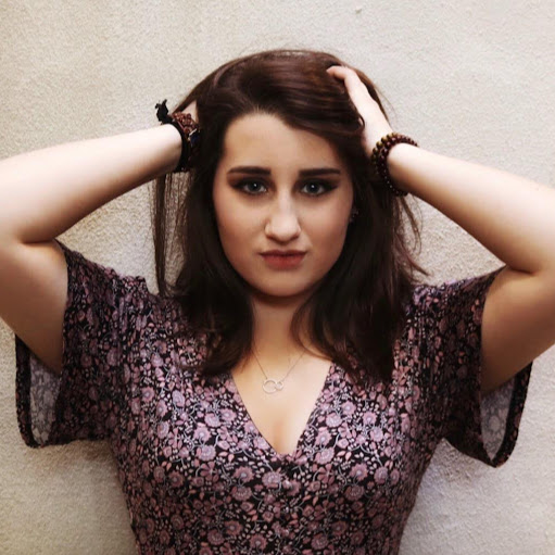 Emily Cobb Photo 36