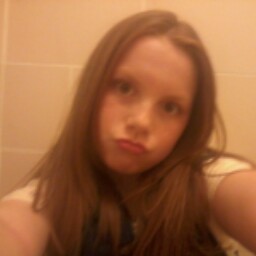 Louise Reilly Photo 10