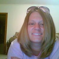 Elizabeth Roach Photo 20