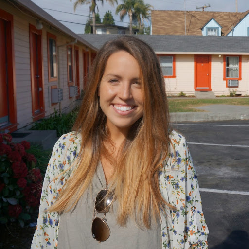 Katherine Black Photo 15
