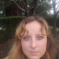 Sarah Gavin Photo 32