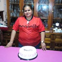 Esther Arellano Photo 10