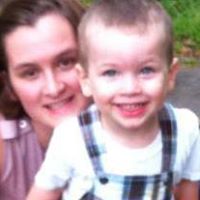 Victoria Alvarez Photo 10