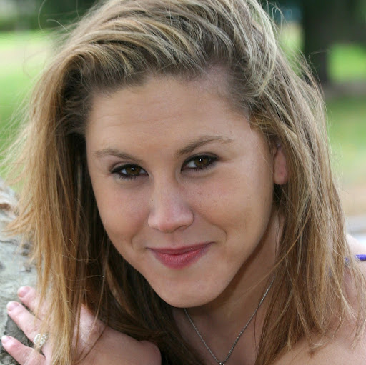 Kimberly Hanson Photo 44