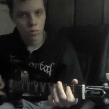 Luke Mullins Photo 15