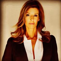 Michelle Farr Photo 20