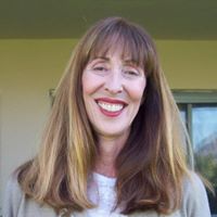 Leslie Robison Photo 27