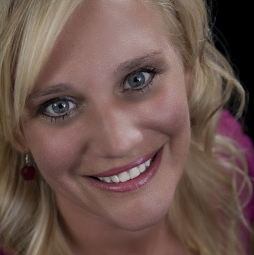 Jennifer Mount Photo 10