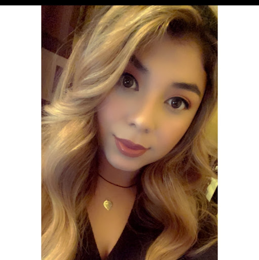 Elizabeth Anaya Photo 11