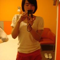 Julia Lee Photo 36