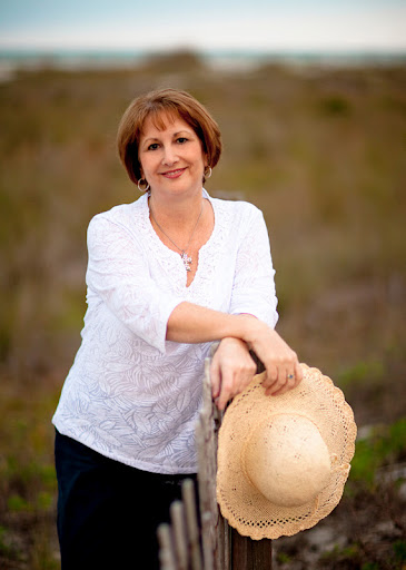 Susan Haley Photo 32