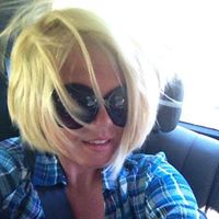 Christina Layton Photo 8