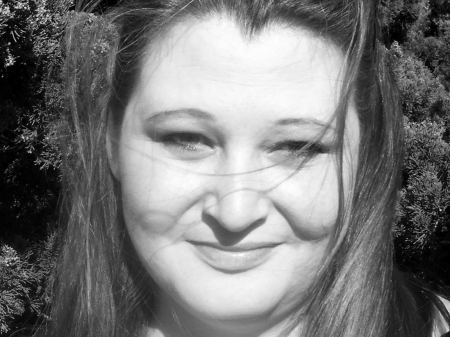 Virginia Hughes Photo 24