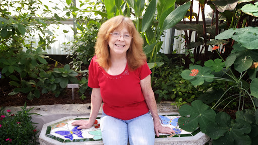 Linda Carr Photo 6