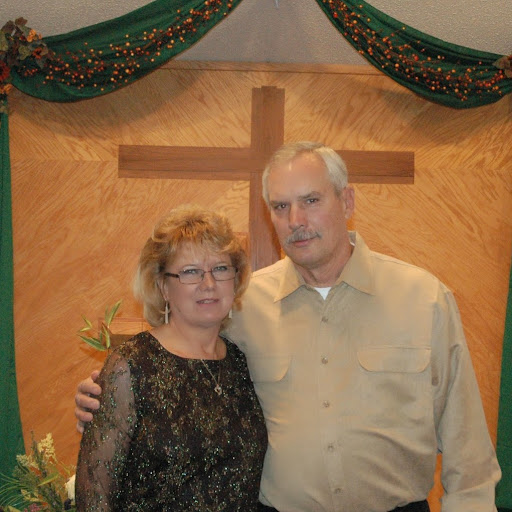 Karen Leach Photo 17