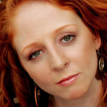 Lisa Tully Photo 14