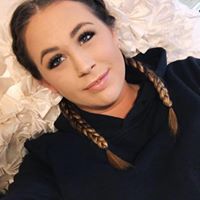 Megan Mckenna Photo 20