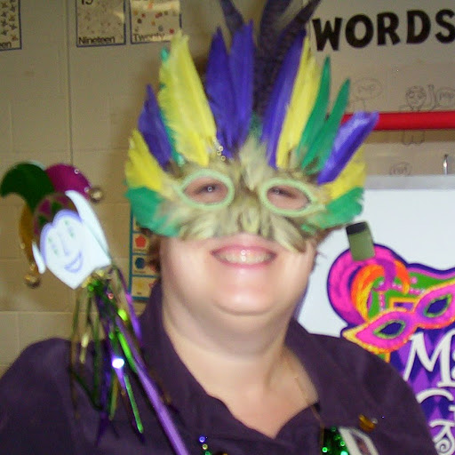 Kristin Hale Photo 16