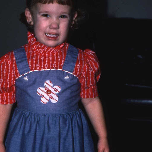 Julie Womack Photo 37
