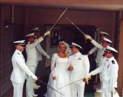 Julie Sampson Photo 33