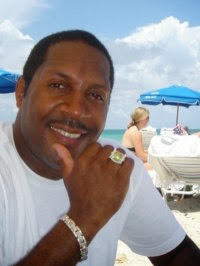 Harvey Phillips Photo 26