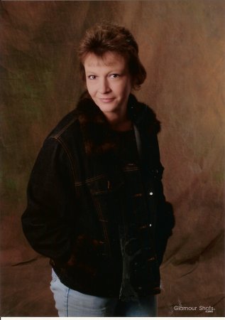 Carol Bates Photo 18