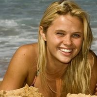 Louise Meyer Photo 10