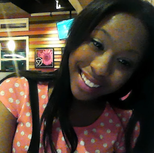 Angela Hines Photo 24