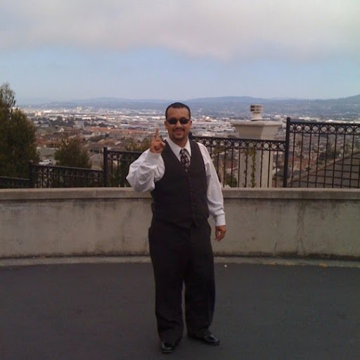 Eddie Saenz Photo 7