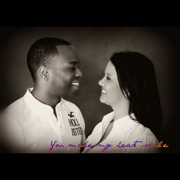 Elizabeth Shell Photo 11