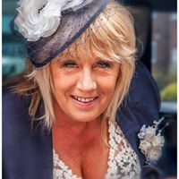 Jayne Richardson Photo 14